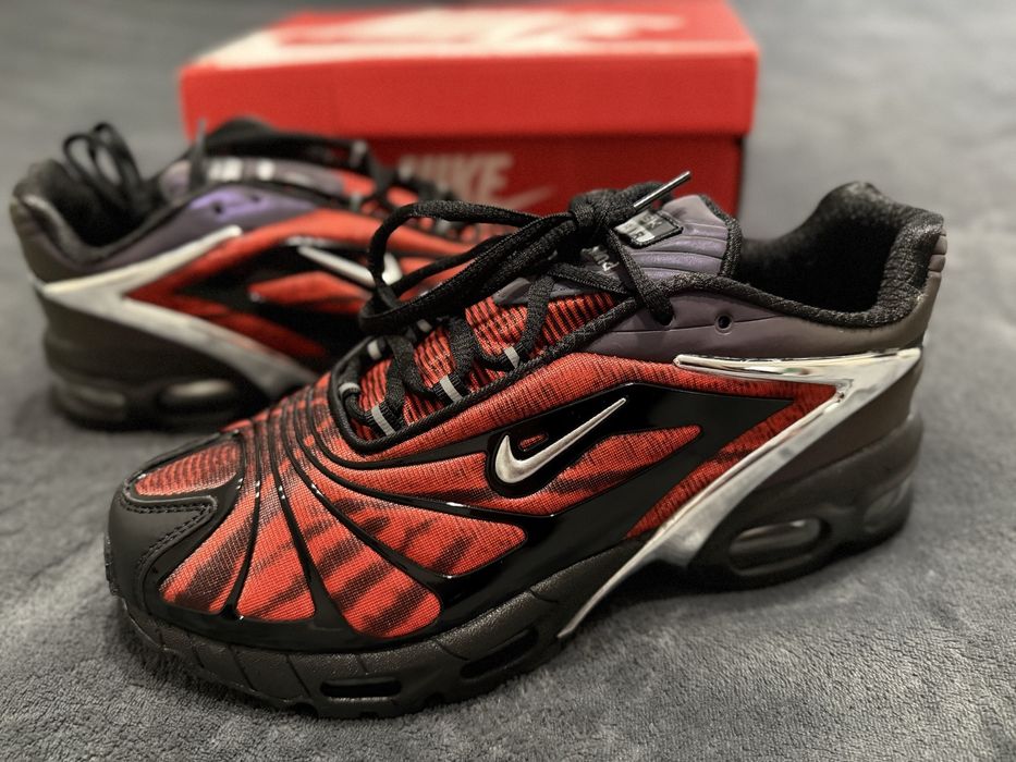 Чисто нови мъжки маратонки Nike Air Spider