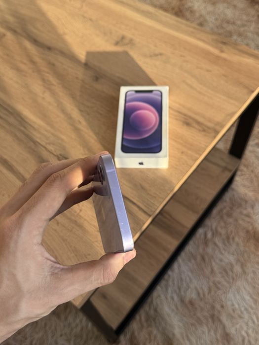 iPhone 12 фиолетовый цвет