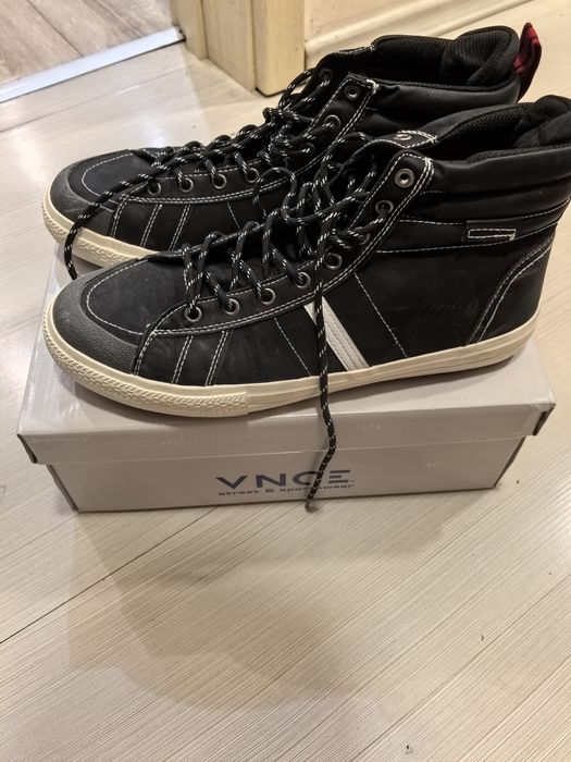 VMCE Високи спортни кецове Размер 45