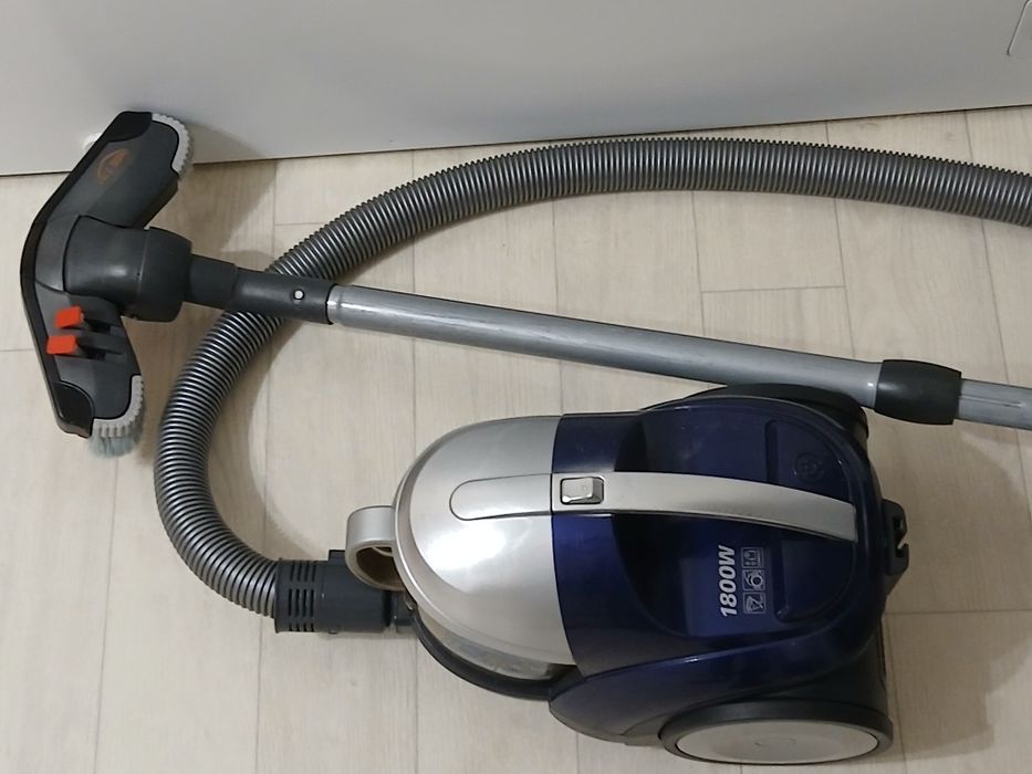 Продаю пылесосы мощные