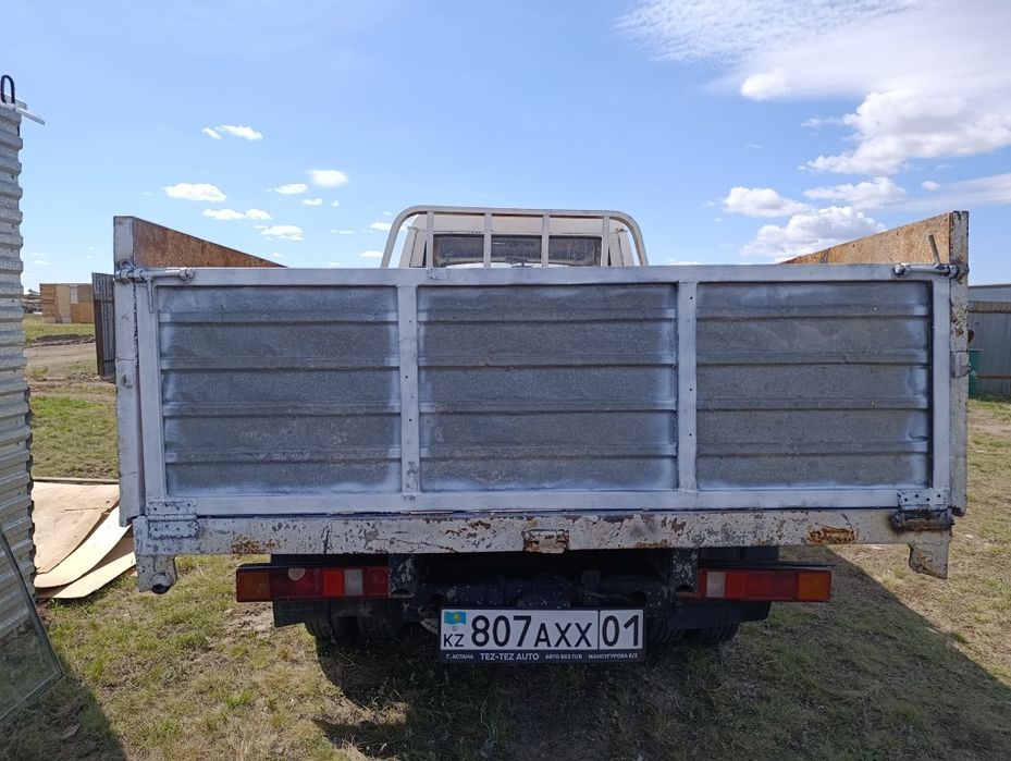 Продам грузовичек Форланд