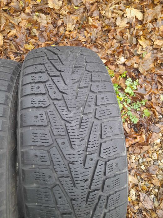 Anvelope  iarna  225/  17