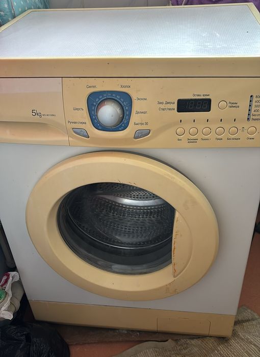 Продам стиральную машину