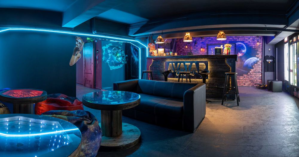 Продавам уникален VR / Gaming бизнес в центъра на София