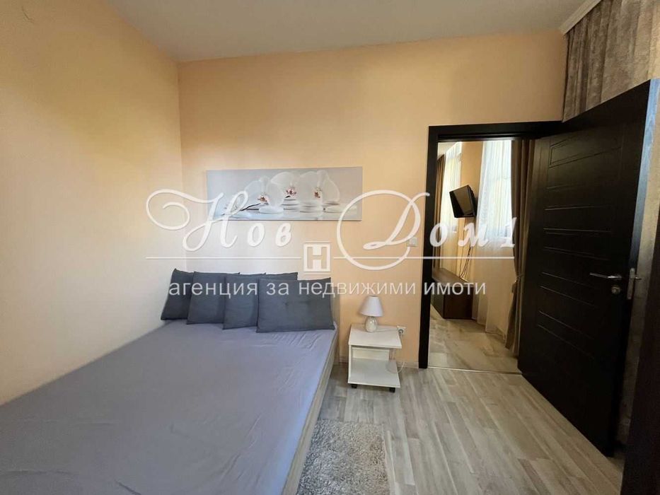 Дава се под наем Тристаен апартамент в Варна, Център - 74 кв.м за 1020 € - Снимка #5