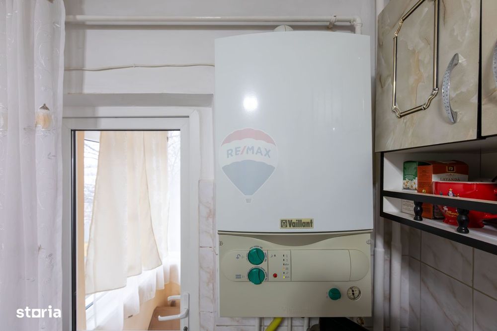 Apartament cu 2 camere semidecomandat, zona Ura, str. Electricienilor