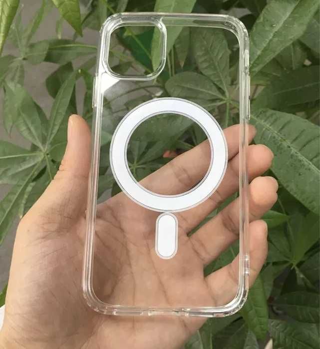 Husa transparenta MagSafe iPhone 12, 13, 14, 15, 16, 17, 17 Pro Max