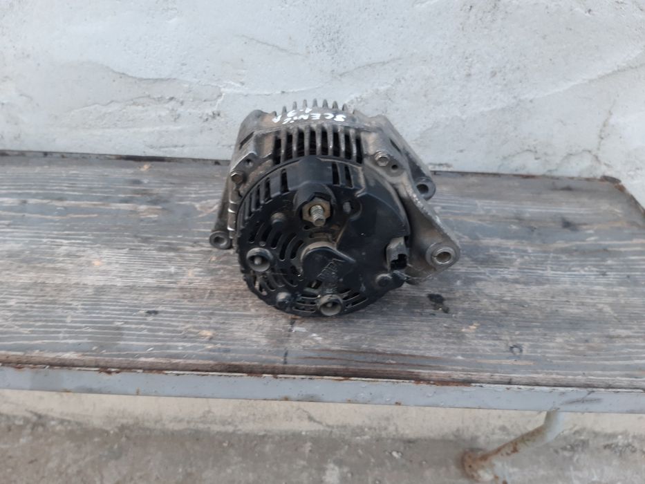 Alternator Renault Scenic 1 Laguna 1 Megane 1 1.9 Dci Diesel 820010768