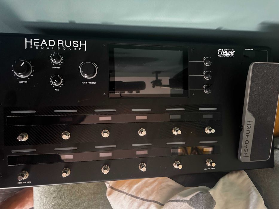 Procesor efecte chitara/pedalboard Headrush