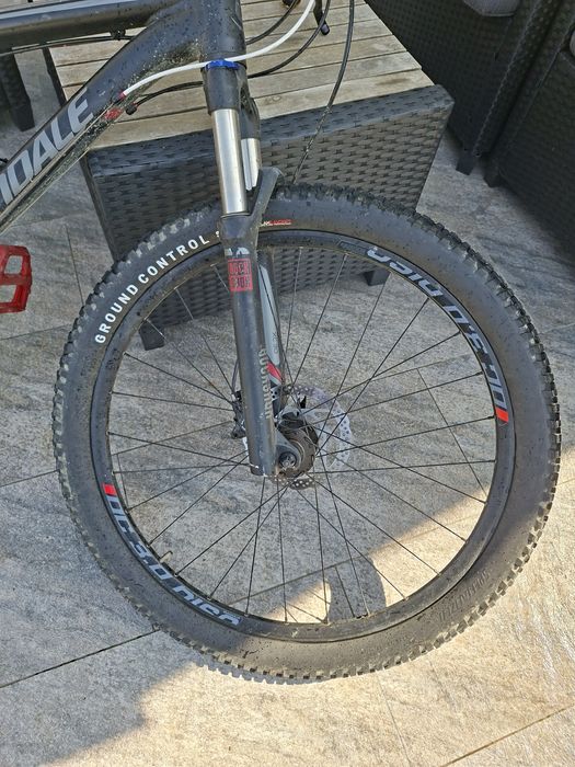 MTB Cannondale Trail 5 detalii in descriere
