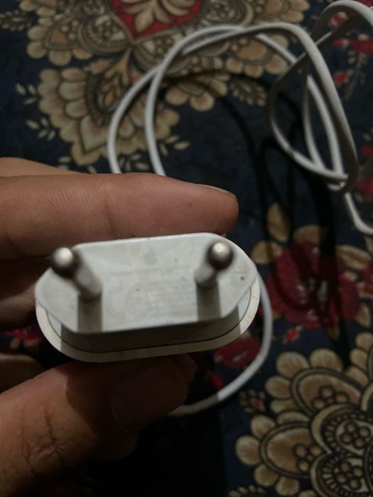 Iphone 25w orginal zaryadka