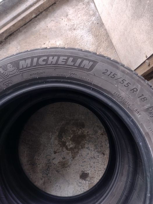 Две зимни гуми Мишелин + ПОДАРЪК две зимни гуми Континентал 215 55 18