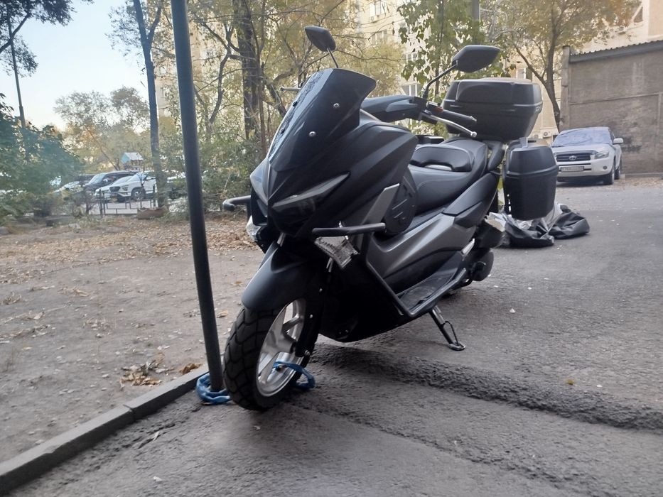 Скутер N-Max ABS