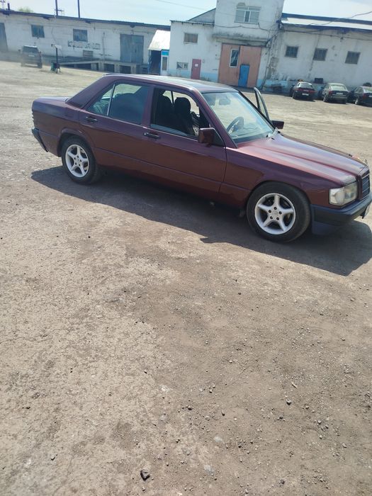 Продам машину Мерседес