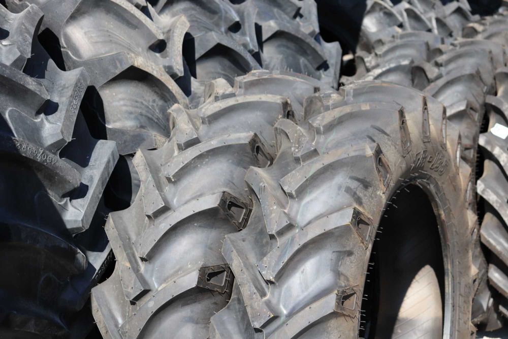 Cauciucuri Tractor U445 Noi 12.4-28 BKT 8 PLY Garantie AgroMir