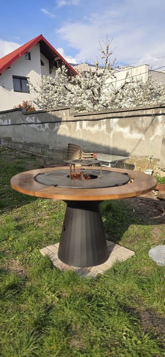 Grătar hexagonal plită rotundă diametru 920 mm gratarean.com