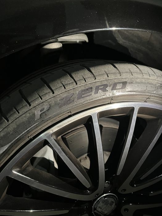 Продам резину Pirelli P Zero