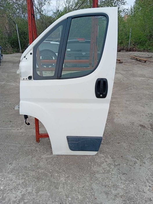 Врата предна лява Fiat Ducato 2011г
