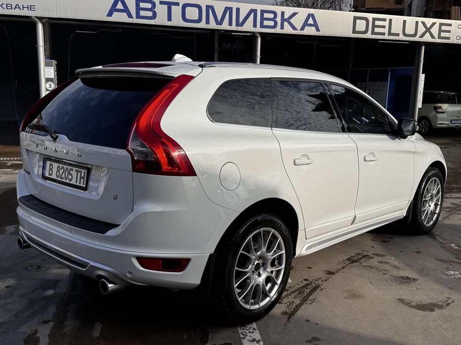 Volvo xc 60 R-design
