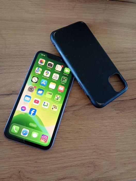 Iphone 11 , 64 GB за части