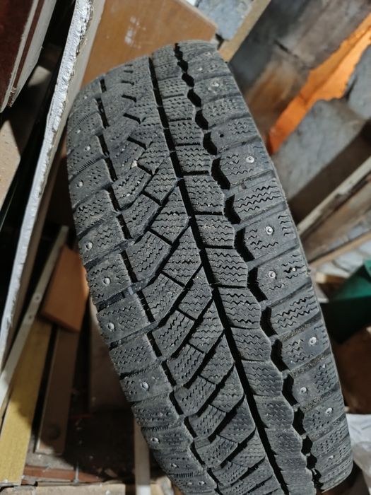 Резина зимняя б/у