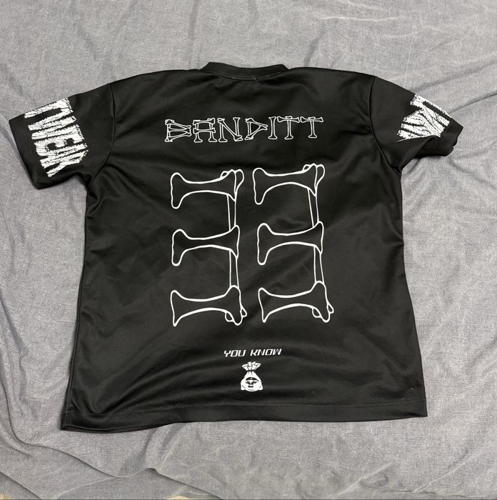 Luda елек - L  размер; Banditt - M