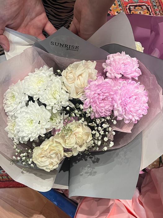 Продам цветы по 3000