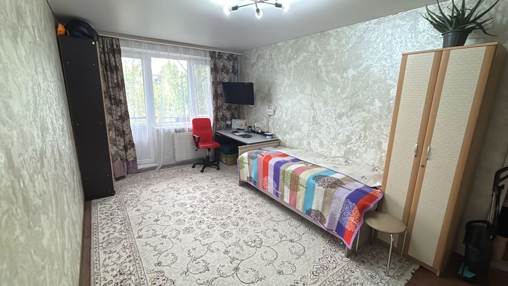 Продаётся 2 комн квартира