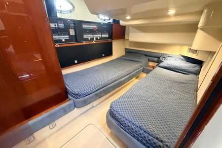 Fairline 40 phantom yachts луксозна яхта