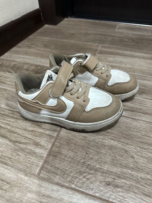 Кроссовки на мальчика