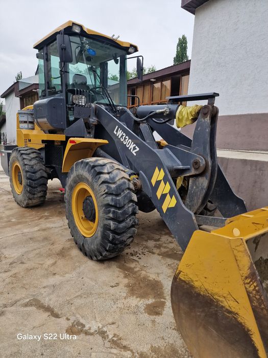 XCMG  330 kz pogruzchik