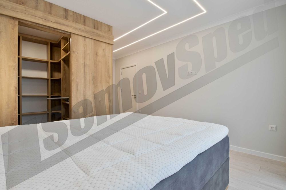 Продава се Тристаен апартамент в Бургас, Изгрев - 62 кв.м за 1522 €/кв.м - Снимка #13