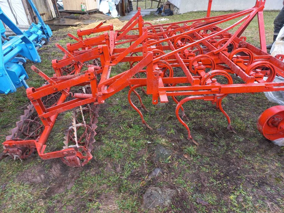 Vând tot ce se vede în poze