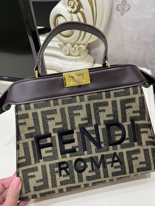 Обувь и сумка от FENDI