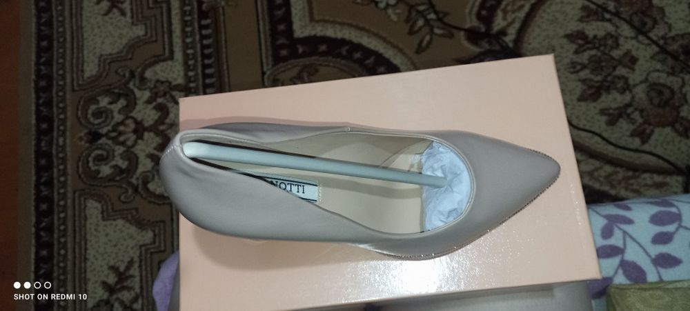 Sanotti туфли бежевые