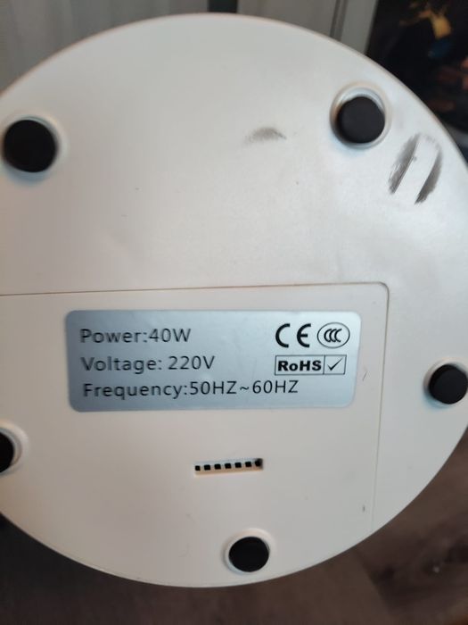 Ventilator electric cu 8 trepte paleta rotativă telecomanda nou pret 350 de lei