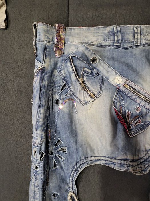 Нови Екстравагантни Пола- Дънки