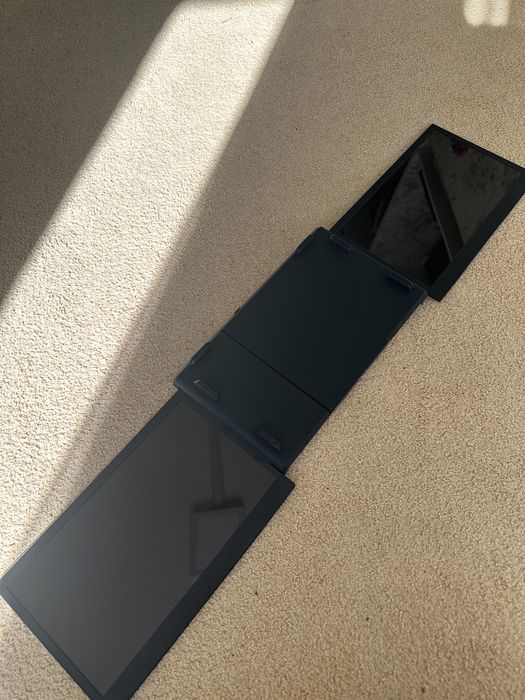 Extensie display pentru laptop