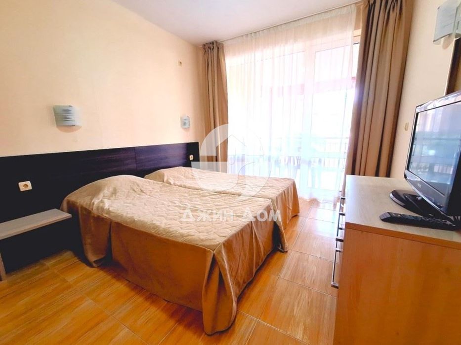 Продава се Двустаен апартамент в Свети Влас - 72 кв.м за 1181 €/кв.м - Снимка #4