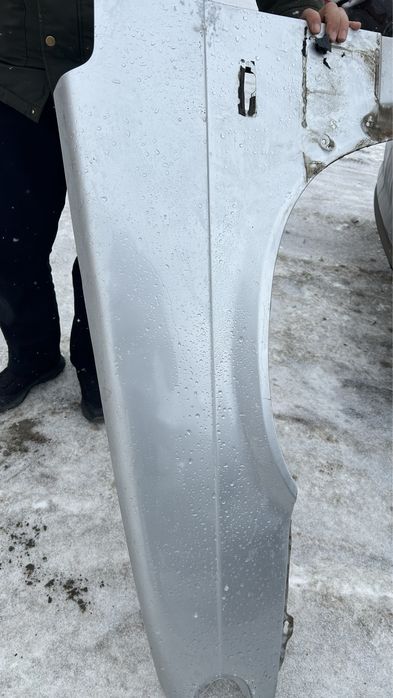 крыло левый на ваз 2114-15 серебристый