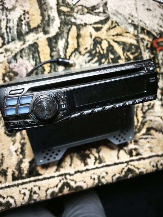 Alpine cd radio CDA-9847R