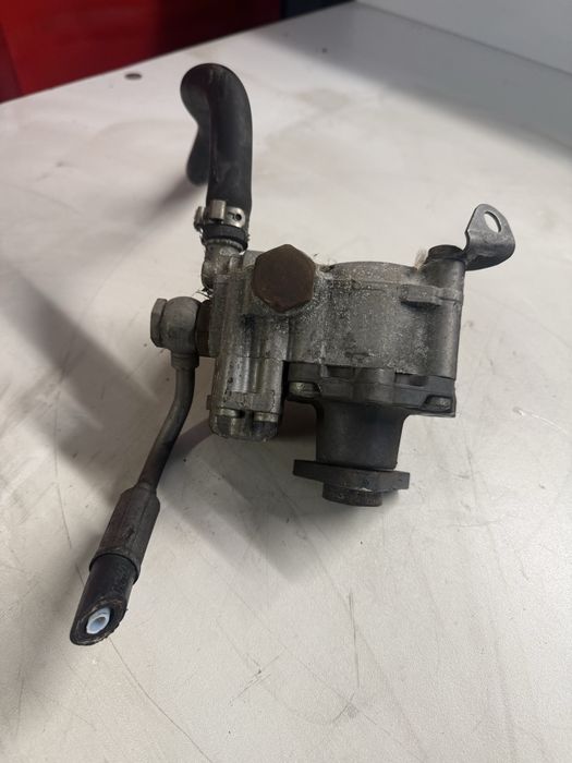 Pompa servo bmw e60 530d 231/235hp