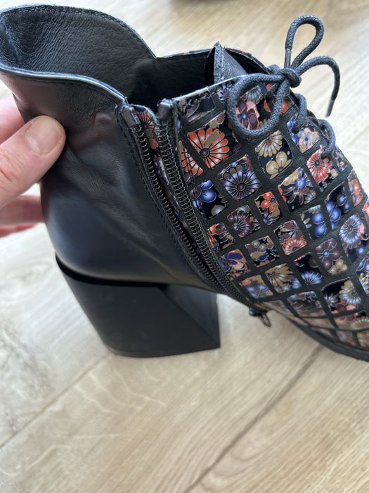 Дамски боти Мартини