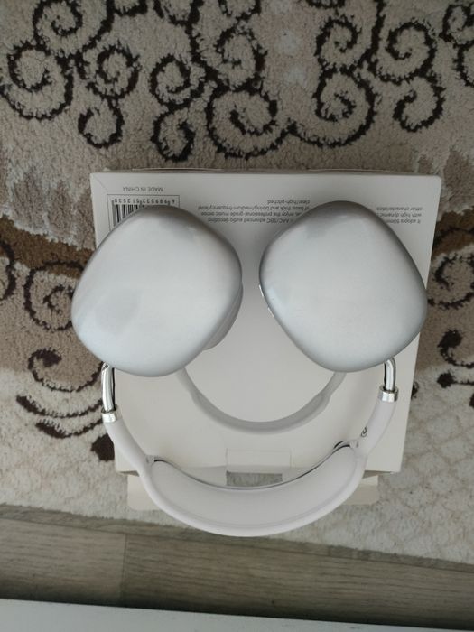 Продам наушкник без проводной