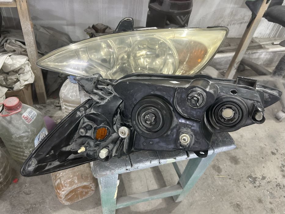 Продам фары от камри 30