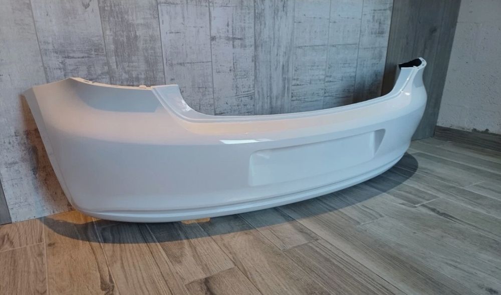 Bara spate NOUA vopsita alb LB9A Volkswagen Polo 6R 2009 - 2014
