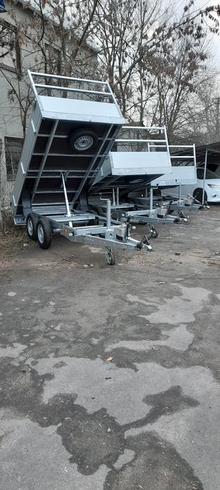 De vânzare remorci basculabile și normale noi