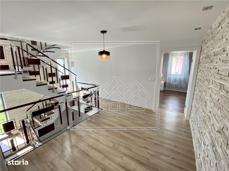 Casa individuala de inchiriat - moderna - 5 camere - Padurea Dumbrava