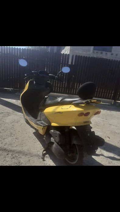 Vând sau schimb Yamaha majesty 150cc intr-o stare buna
