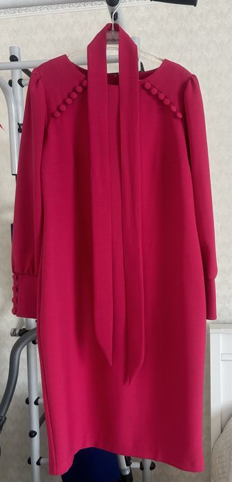 Продаю платья по 1000тенге